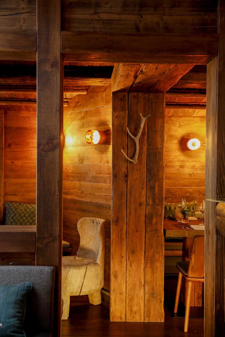 Dettagli interni - Ristorante Baita Piè Tofana - Cortina d’Ampezzo